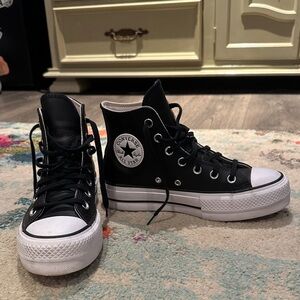 Converse High-Tops in Black Leather